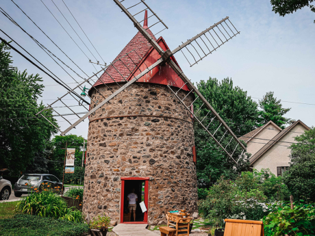 Moulin Grenier