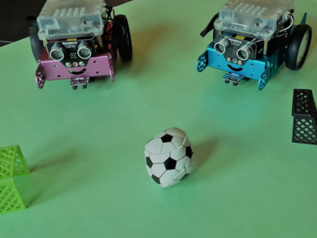 Partie de soccer avec des robots